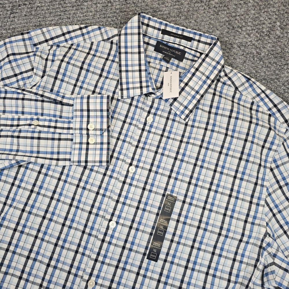 Banana Republic Mens XL Blue Plaid Wrinkle Resistant Untucked Fit Button Down